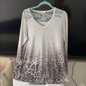 Vocal Women’s lightweight sweater